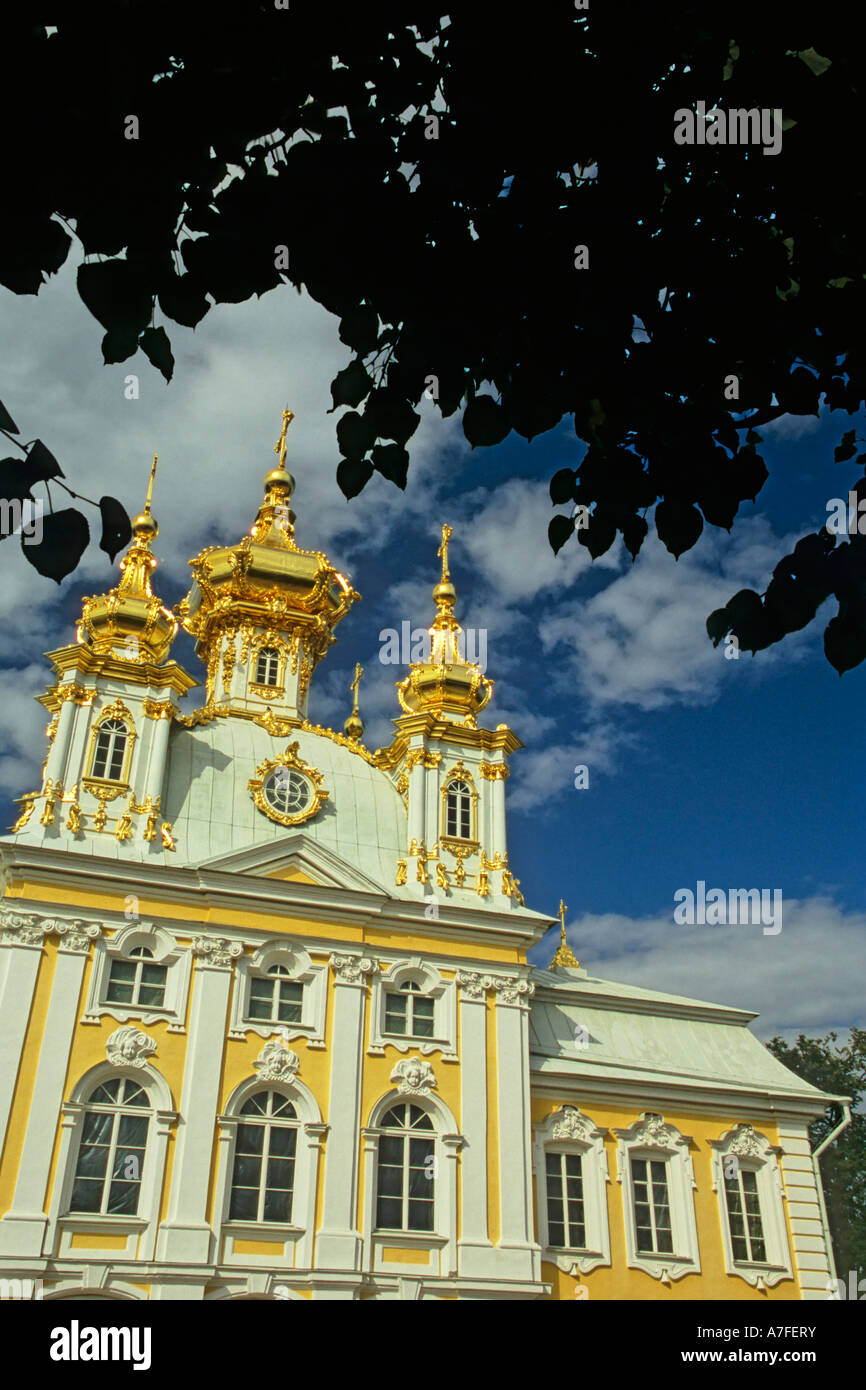 Peterhof Petrodvorets Grand Palace San Pietroburgo Russia Luglio 2006 Foto Stock