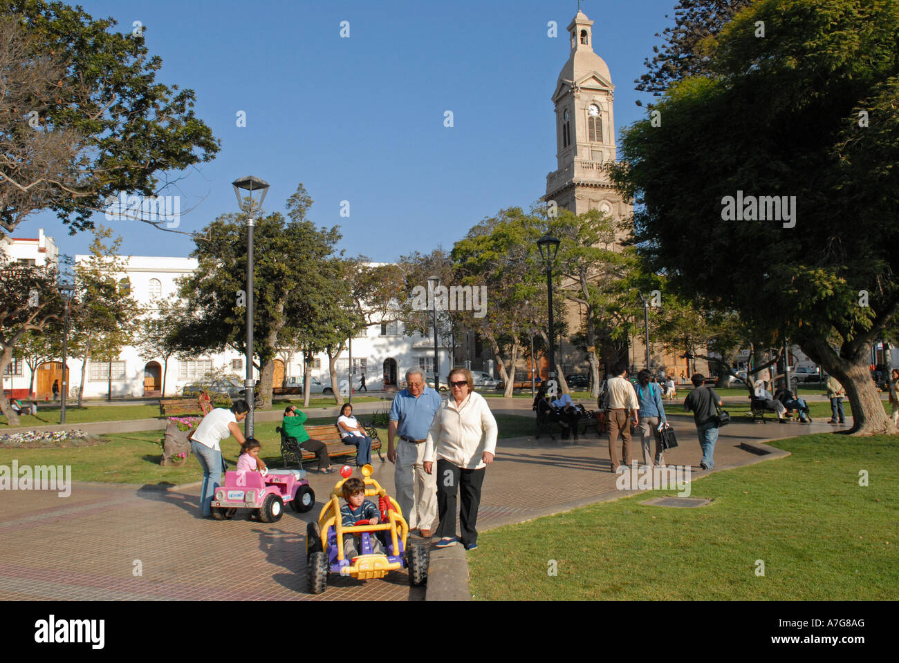 Città di La Serena in Cile la piazza principale e la Cattedrale Foto Stock