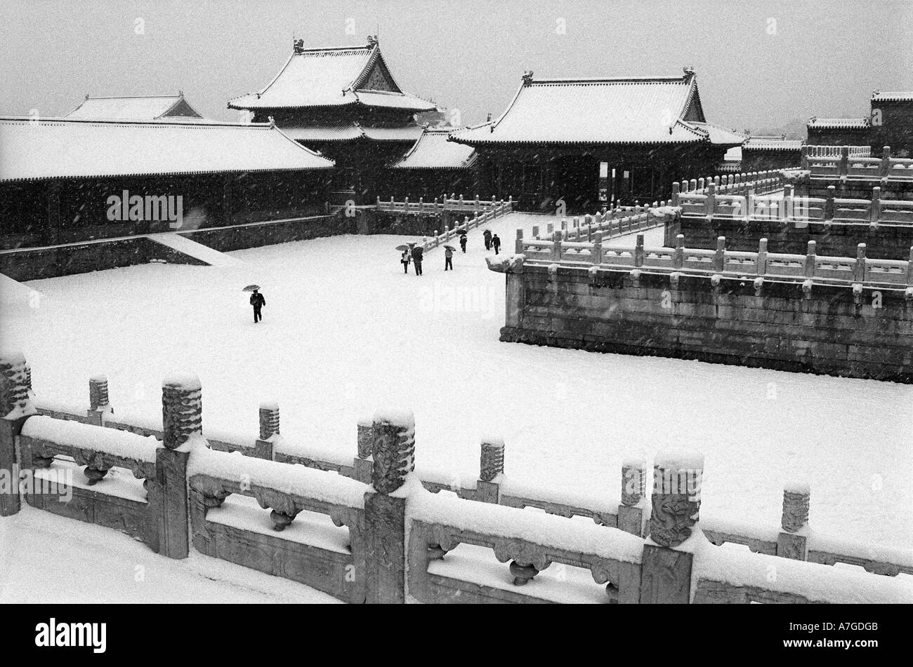 Una coperta di neve palazzo imperiale la Città Proibita di Pechino CINA Foto Stock