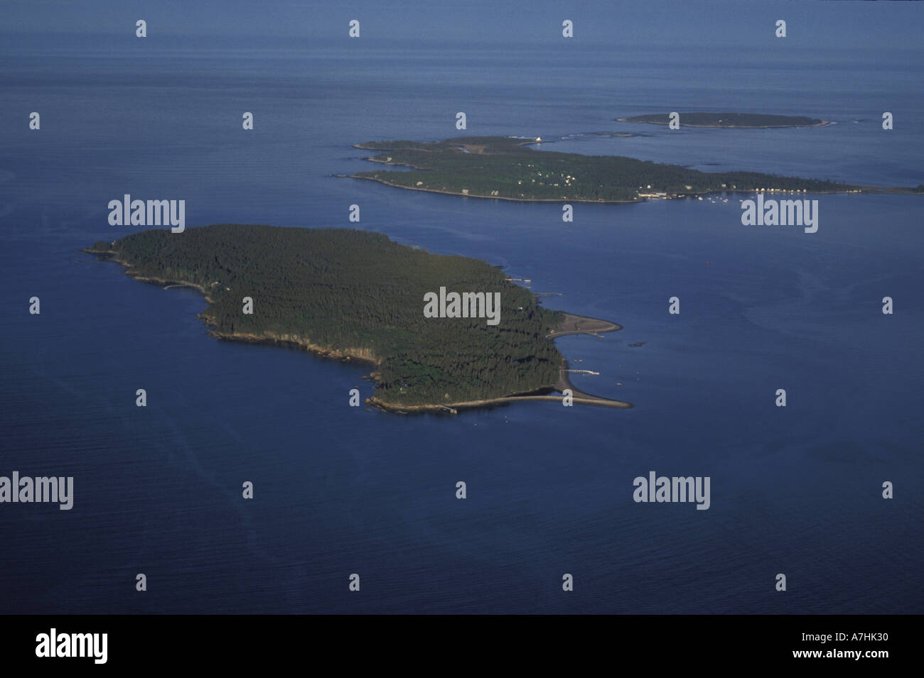 America del Nord, noi, ME, antenna. Sutton Island - vicino alle isole di mirtillo palustre. Oceano Atlantico. Foto Stock