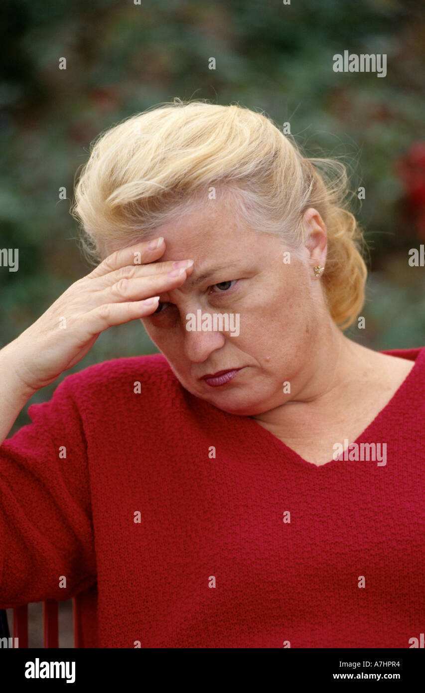 Donna solitudine Foto Stock