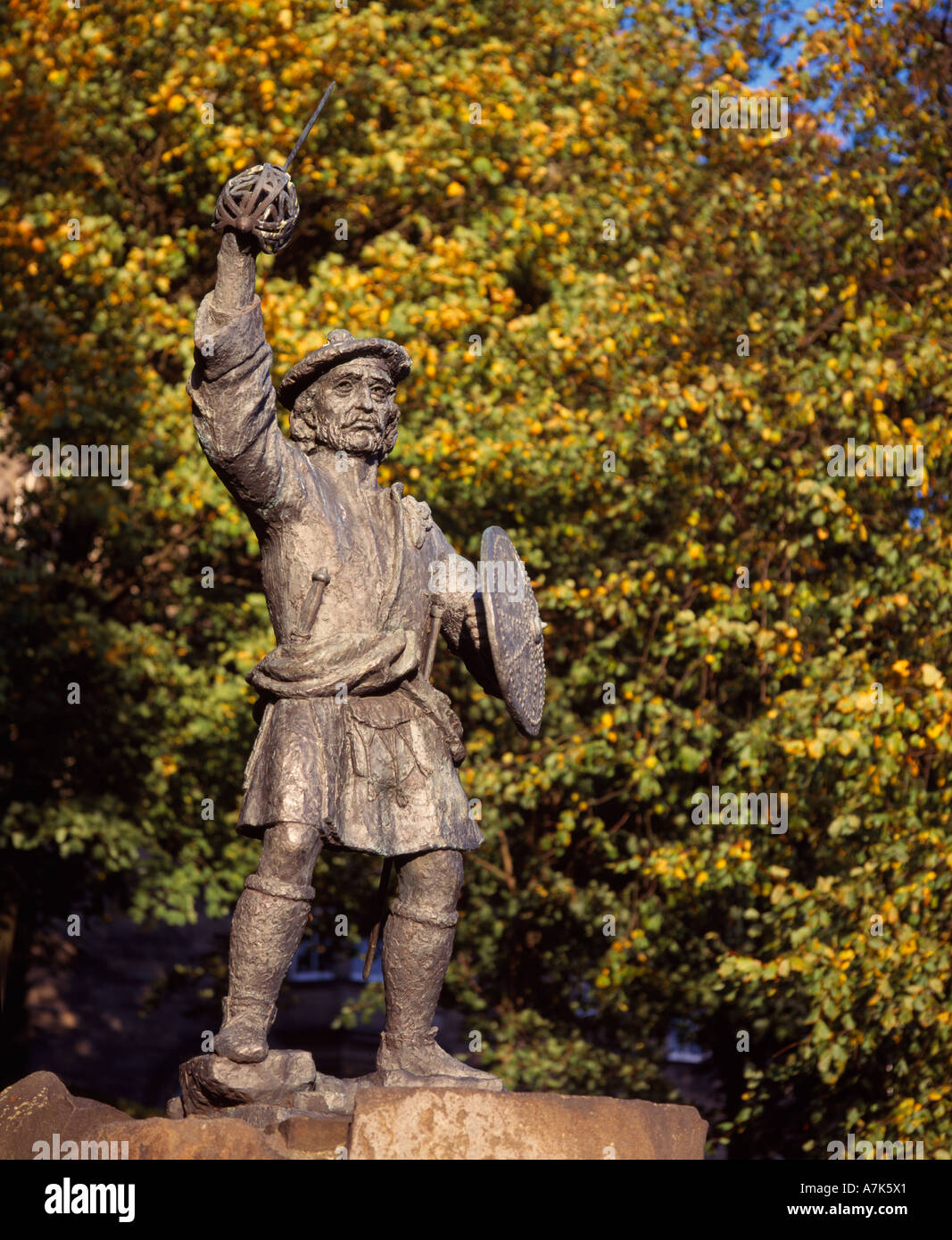 Statua di Rob Roy MacGregor, Stirling, Scozia, Regno Unito Foto Stock