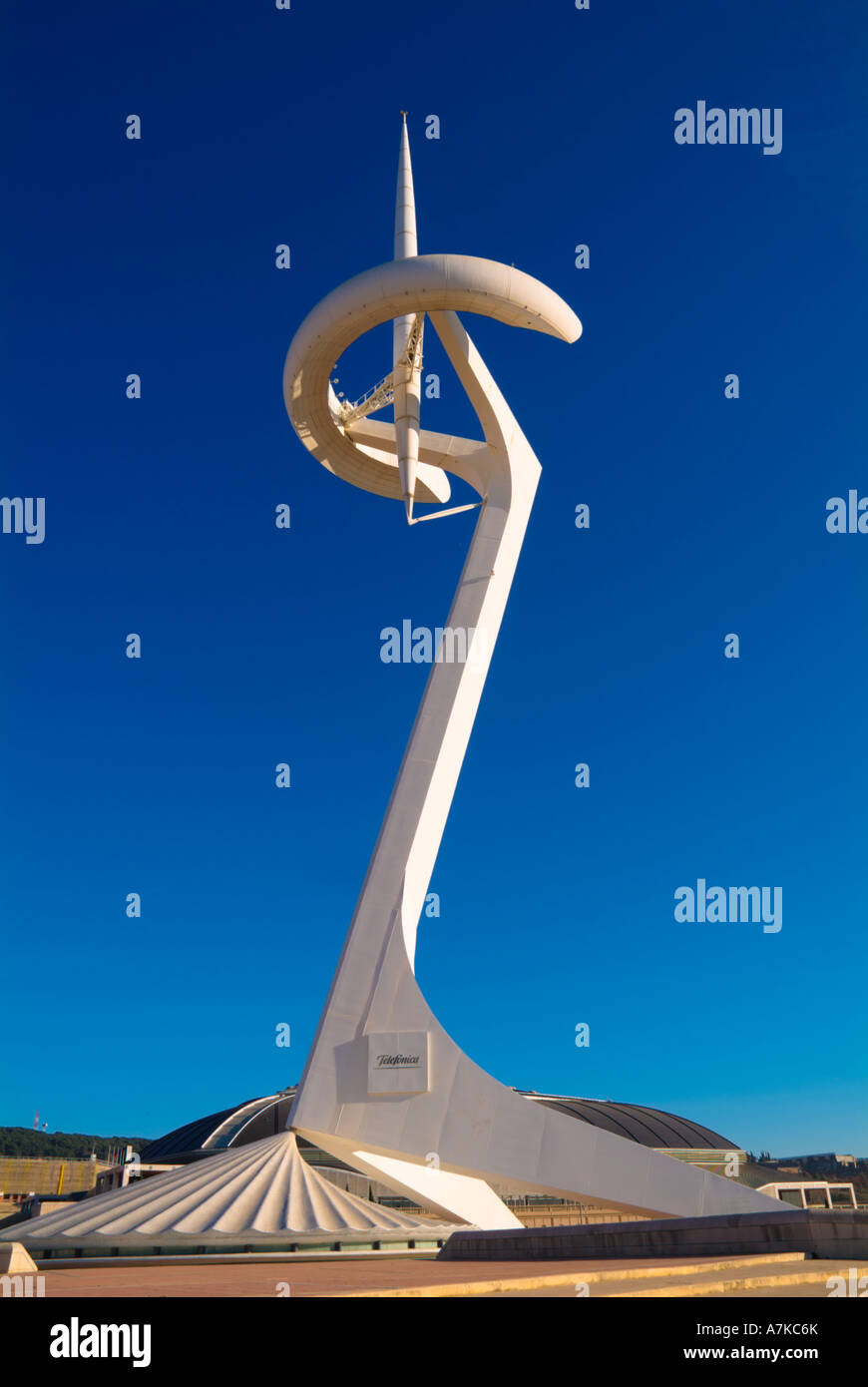 Telefonica telecommunications tower presso Montjuic progettato da Santiago Calatrava Foto Stock