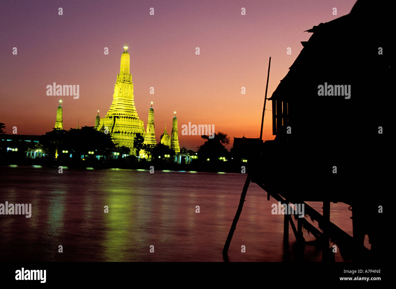 Thailandia, Bangkok, Wat Arun meglio noto come il tempio dell'alba Foto Stock