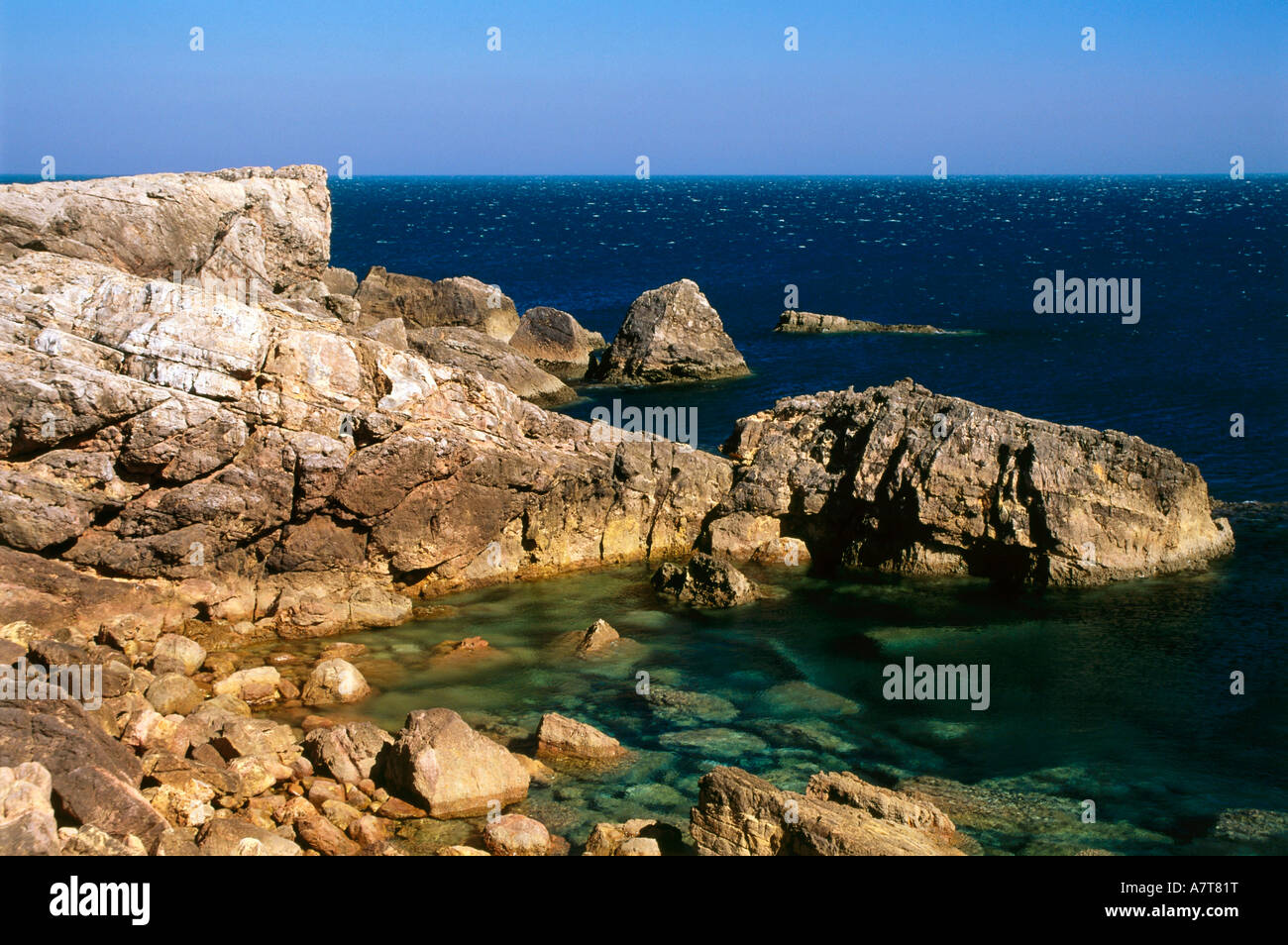 Formazione di roccia a costa, Portogallo Foto Stock