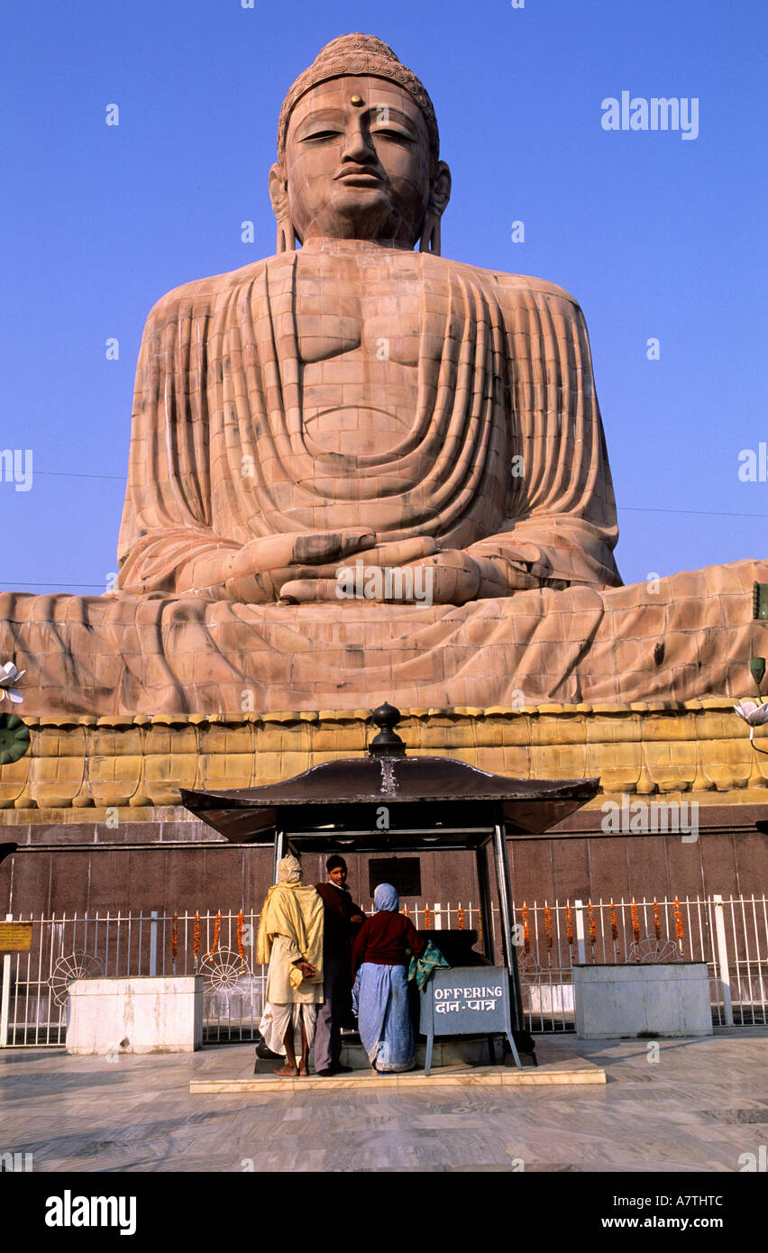 India, stato del Bihar, Bodhgaya, (in cui Buddha raggiunti illuminista, Big Buddha (82,02 ft alta) Foto Stock