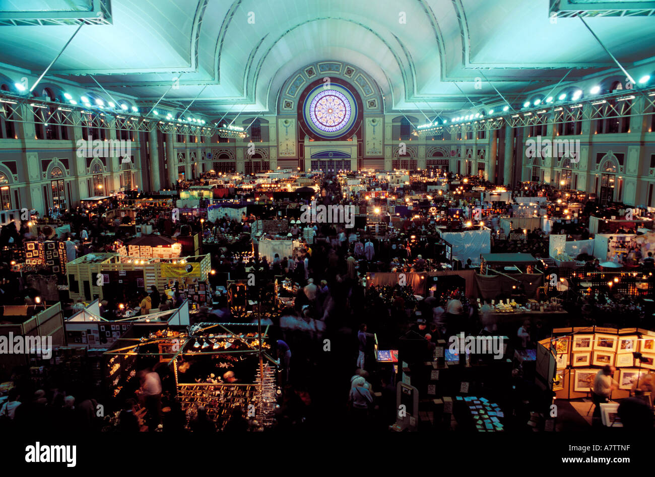 Regno Unito, Londra, il più grande mercato di Natale nel Palazzo Woodgreen-Alexandra Foto Stock