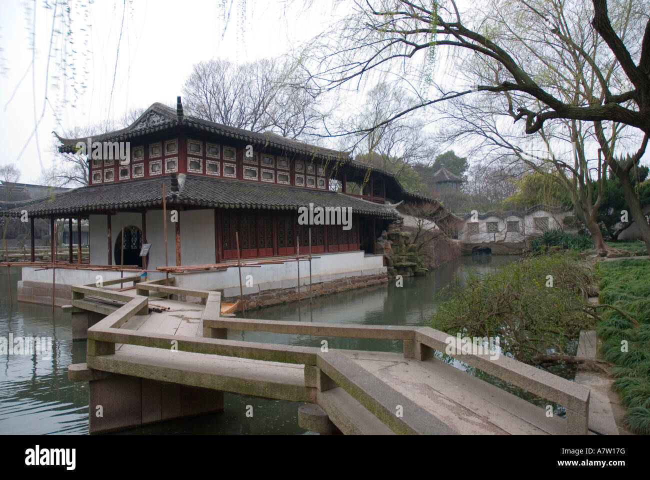 Dragon Pavilion, amministratori di umile giardino , Suzhou Foto Stock