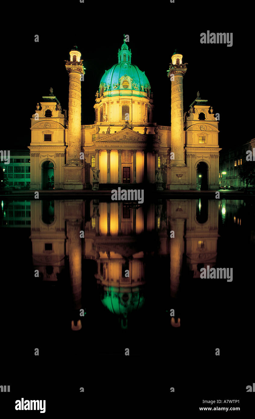 In Austria, a Vienna, San Carlo Borromeo chiesa o "Karlskircheî Foto Stock