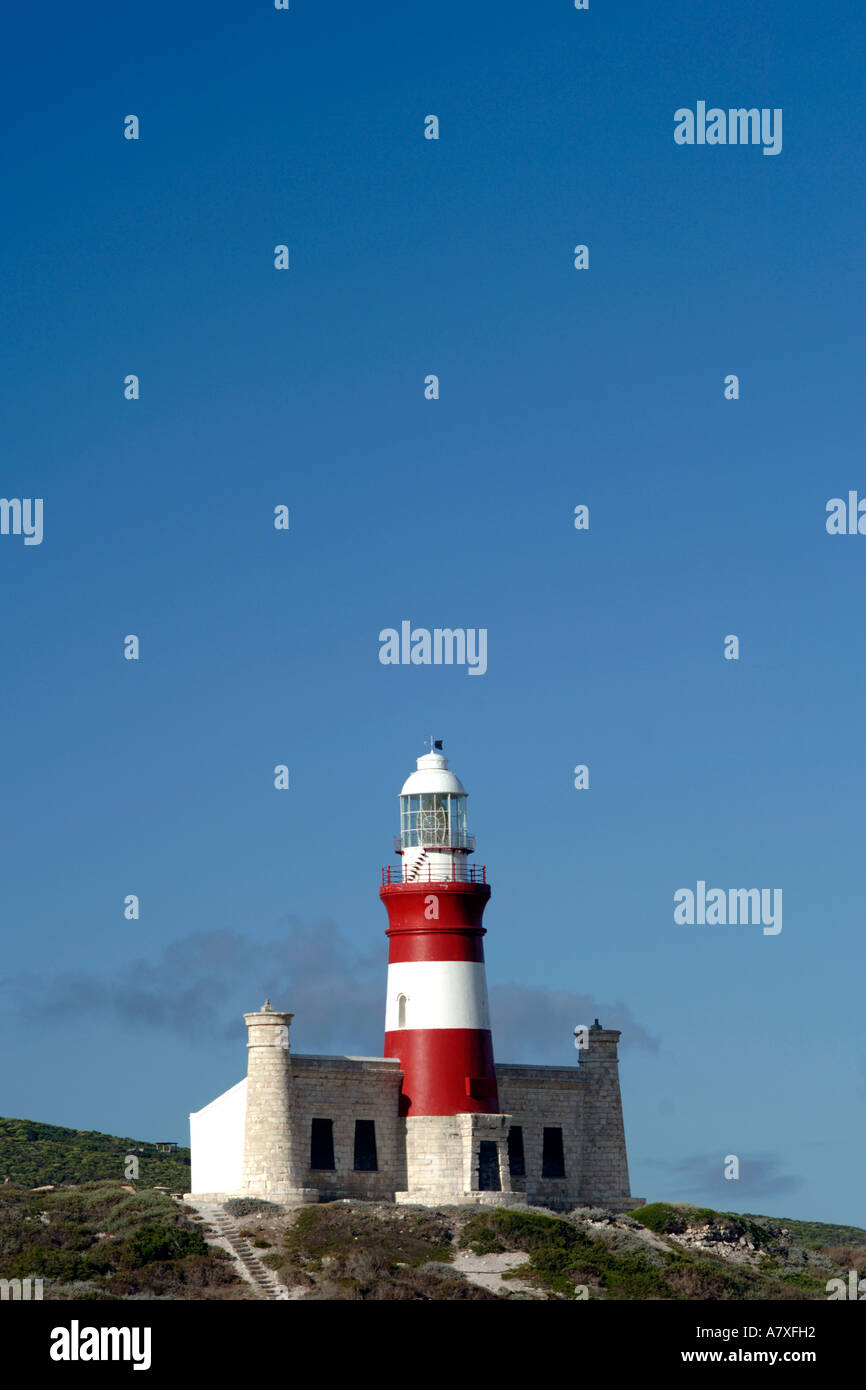 Il faro di Cape Agulhas, la punta più meridionale dell'Africa. Foto Stock