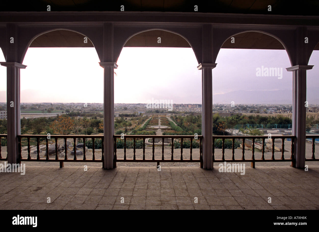 Afghanistan, AfgBag-i-Babur, Grave, santuario e giardini di Babur, fondatore dell'Impero Mogul, 1523 Annuncio, decendent di Gengis Khan Foto Stock