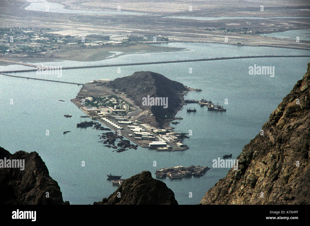 Porto di Aden Repubblica dello Yemen Foto stock - Alamy
