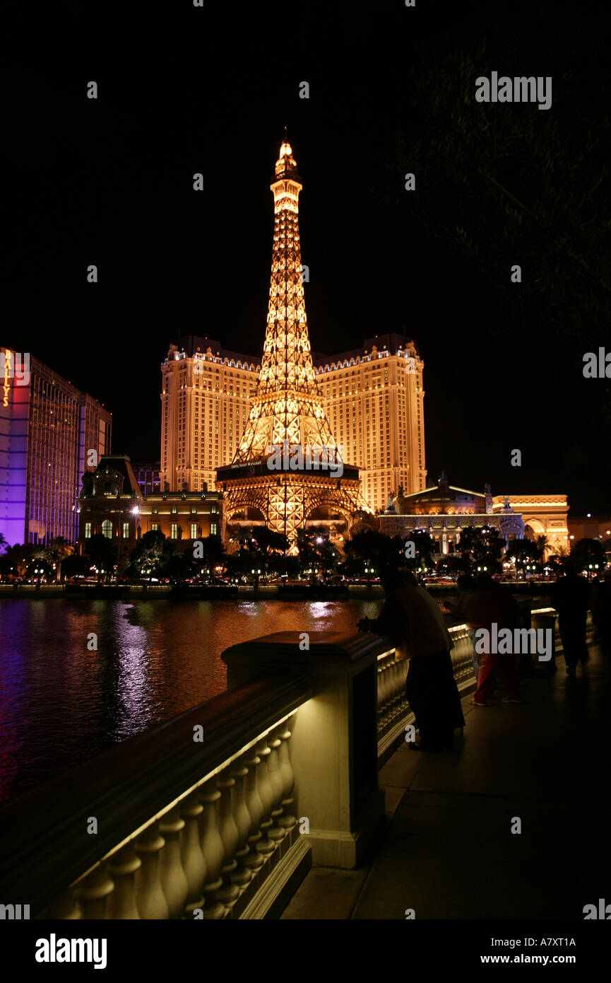 HOTEL Parigi di notte,LAS VEGAS, NEVADA, STATI UNITI D'AMERICA Foto Stock