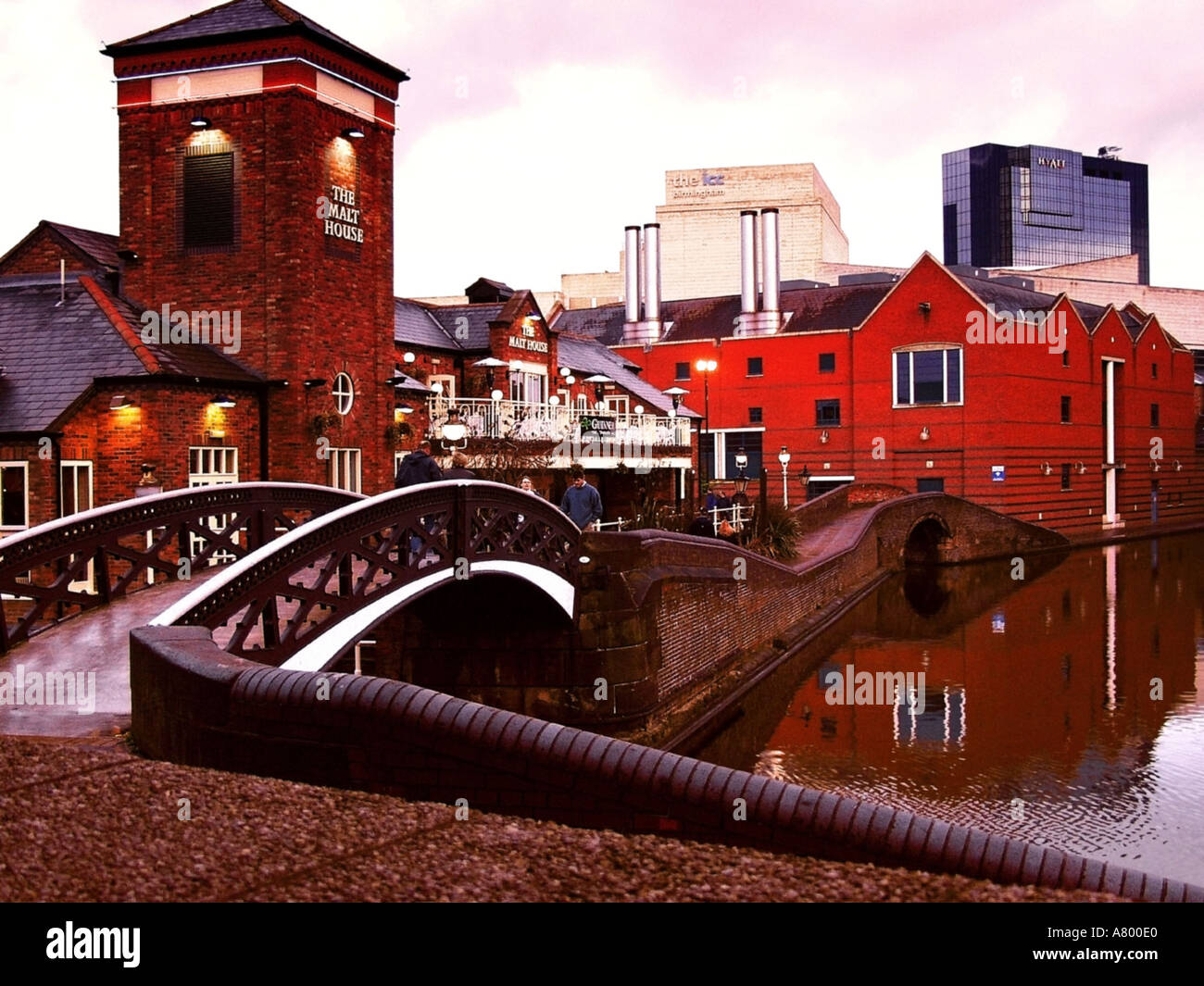Birmingham Birmingham Linea principale Canal agricoltori giunzione ponte con il birmingham e fazeley canal Foto Stock