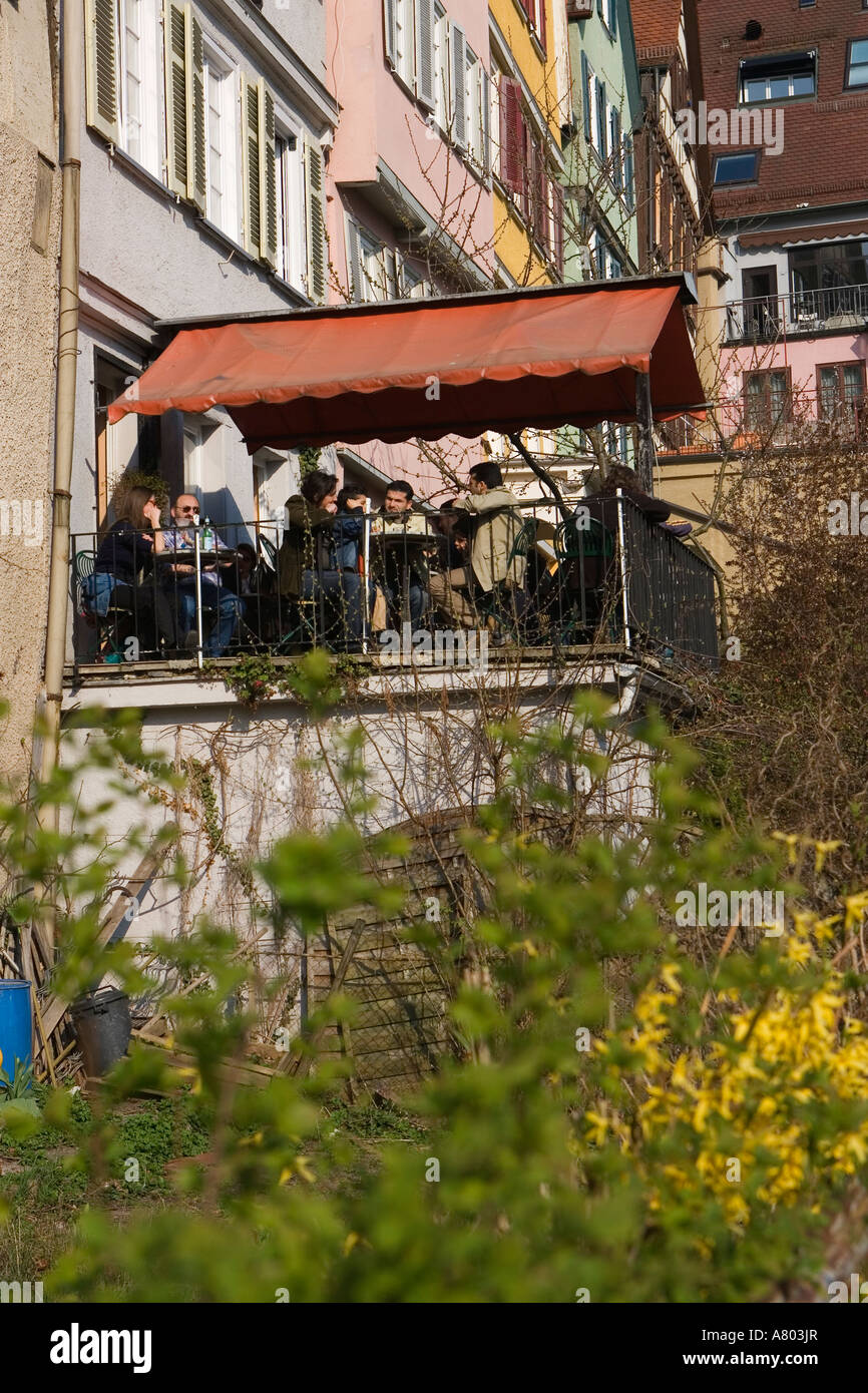 Ristorante Terrazza nella vecchia città universitaria di Tuebingen Germania Aprile 2007 Foto Stock