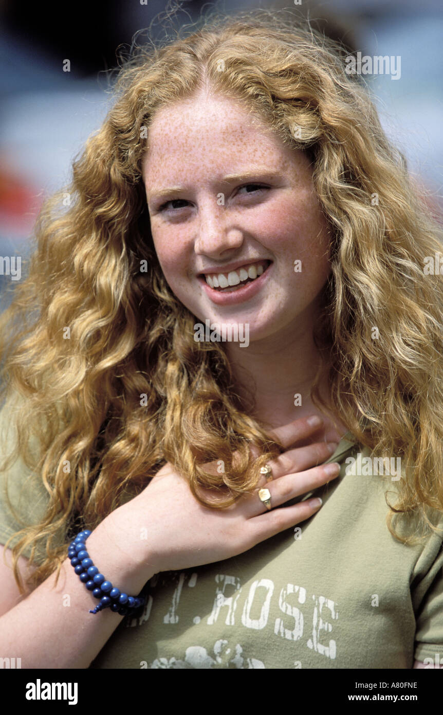 Irlanda, giovani Capelli rossi ragazza ritratto Foto stock - Alamy