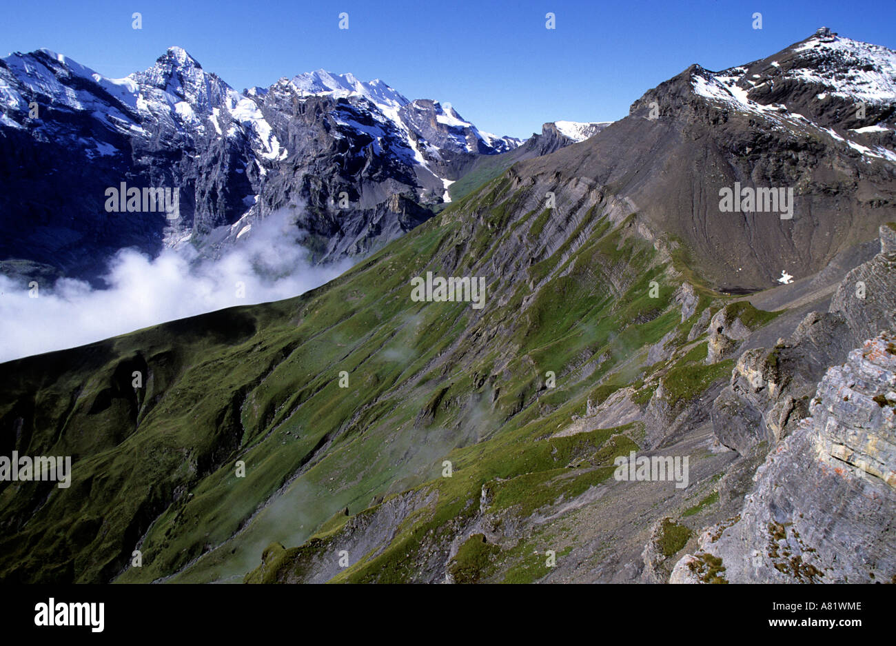 La Svizzera, nel canton Berna, regione del massiccio Jungfrau, vista da lo Schilthorn Foto Stock