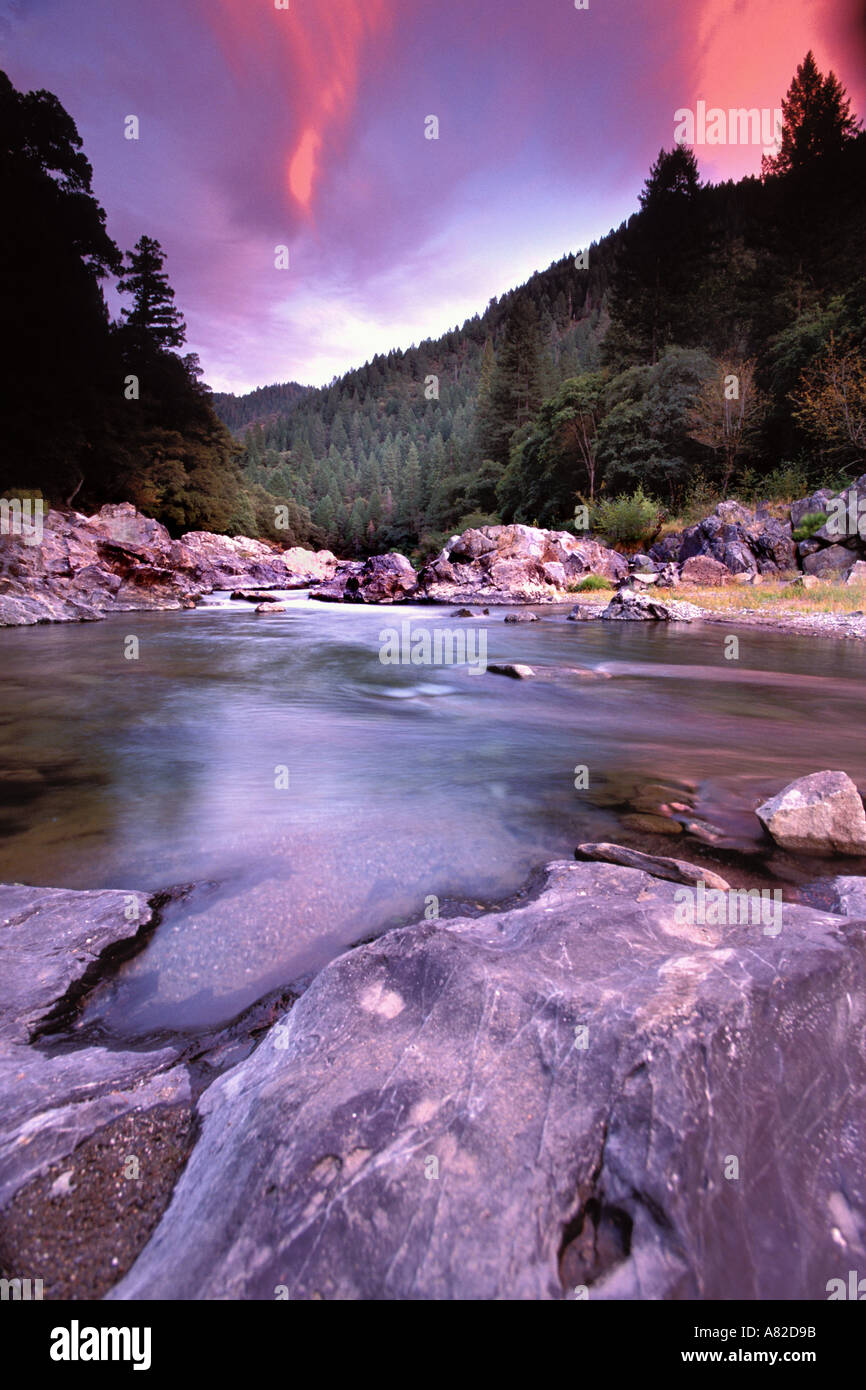 California, Downieville, crepuscolo, Yuba River Foto Stock