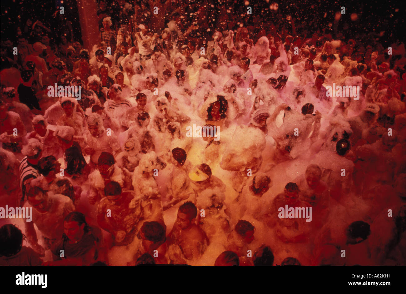 Isole Baleari Spagna, Ibiza, schiuma party presso il amnesia discoteca Foto  stock - Alamy