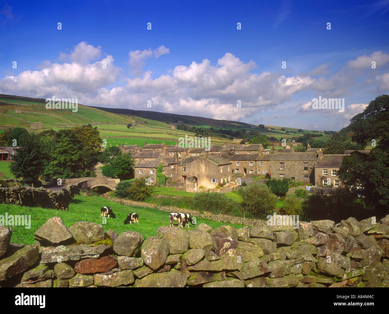 Villaggio di Thwaite vicino Hawes nello Yorkshire Dales National Park England Regno Unito Foto Stock