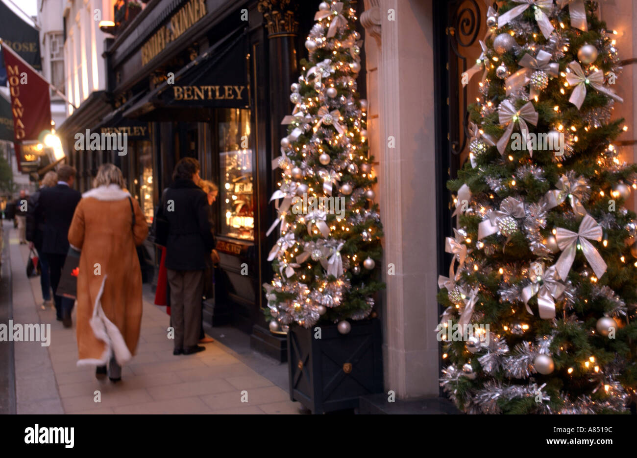 Bond Street, negozi di designer a Natale Foto Stock