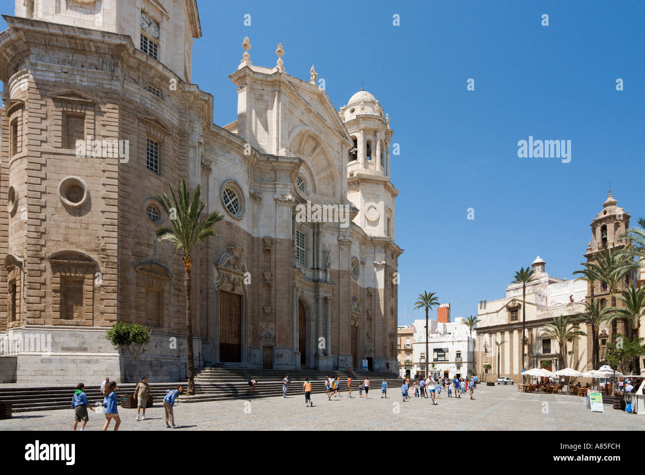 Davanti alla Cattedrale, Plaza de la Catedral, Città Vecchia, Cadice, Andalusia, Spagna Foto Stock