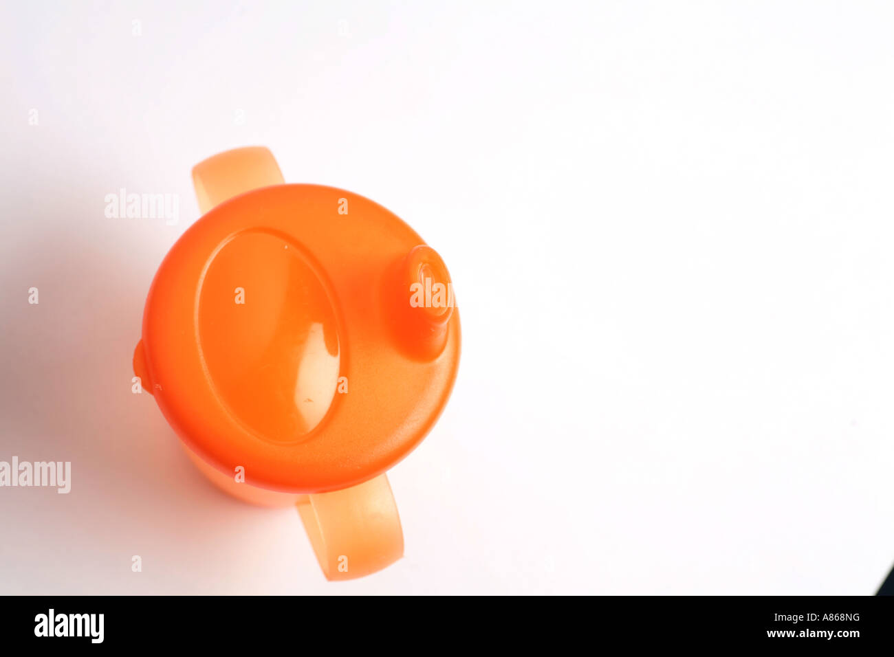 Bicchiere di plastica per bambini e neonati Foto Stock