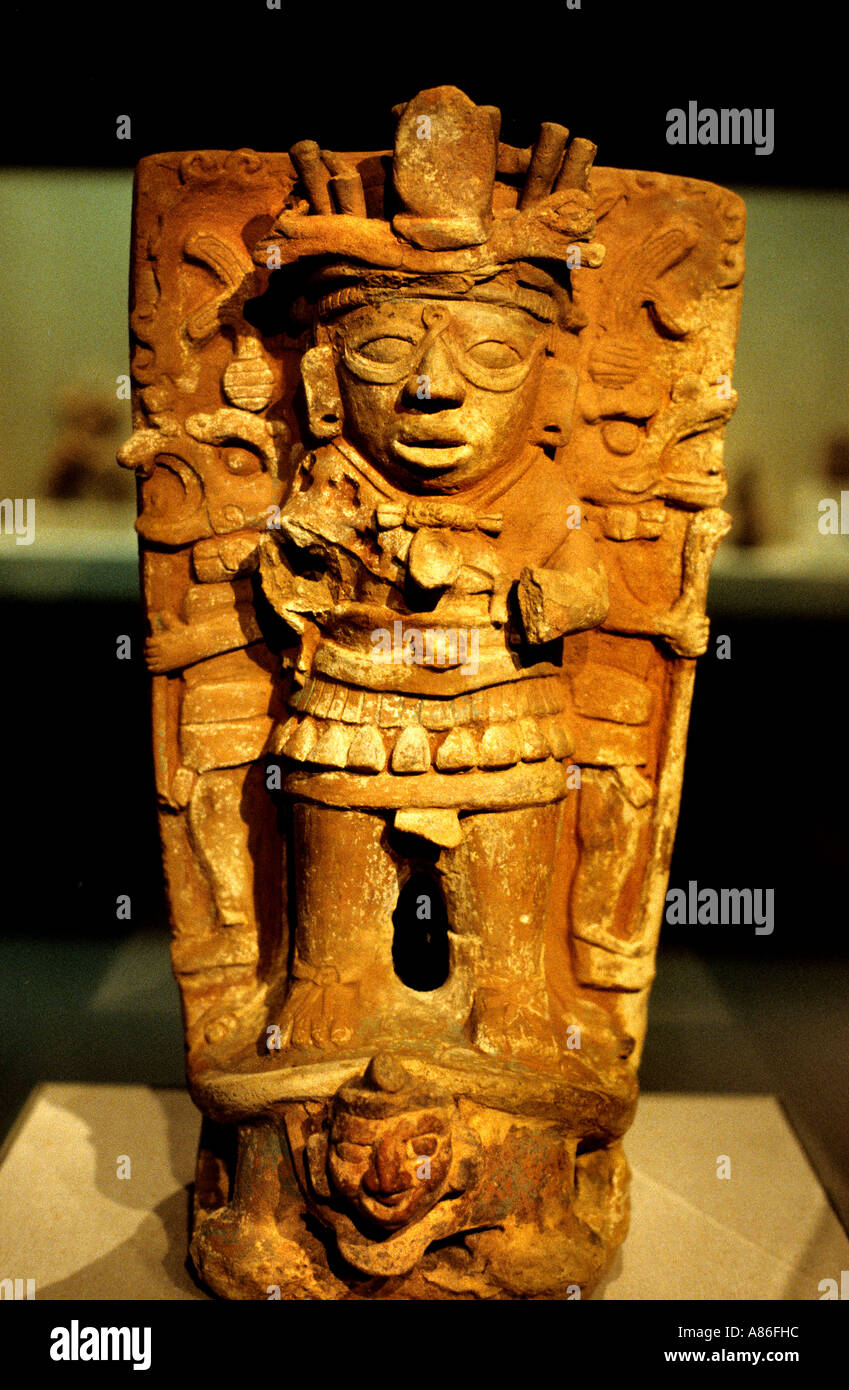 Messico Museo Messicano Maya bruciatore Incence Supporto 8th del IX secolo Foto Stock