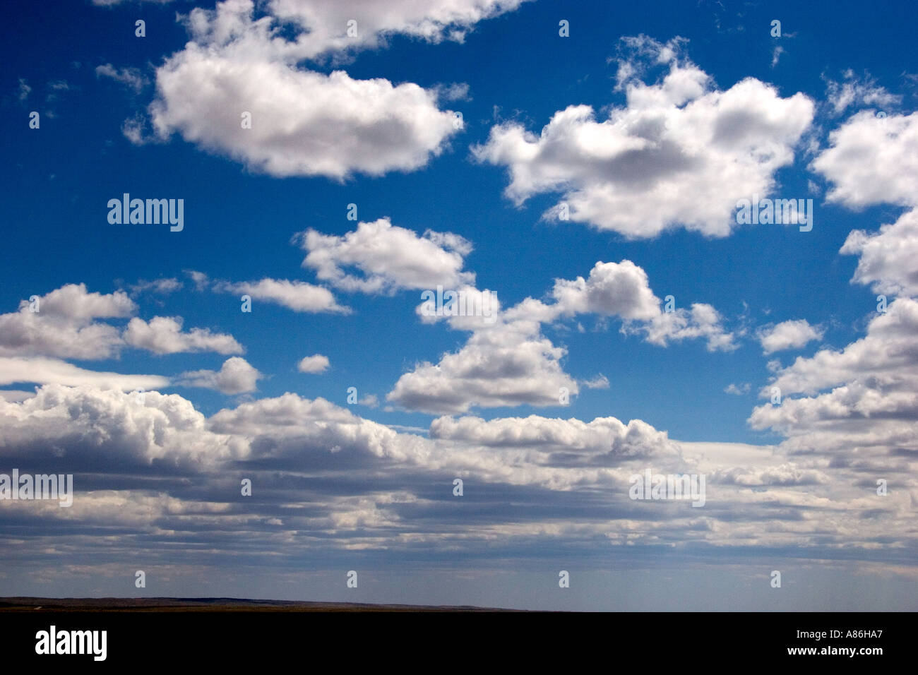 Nuvole sopra il deserto del Nuovo Messico Foto Stock