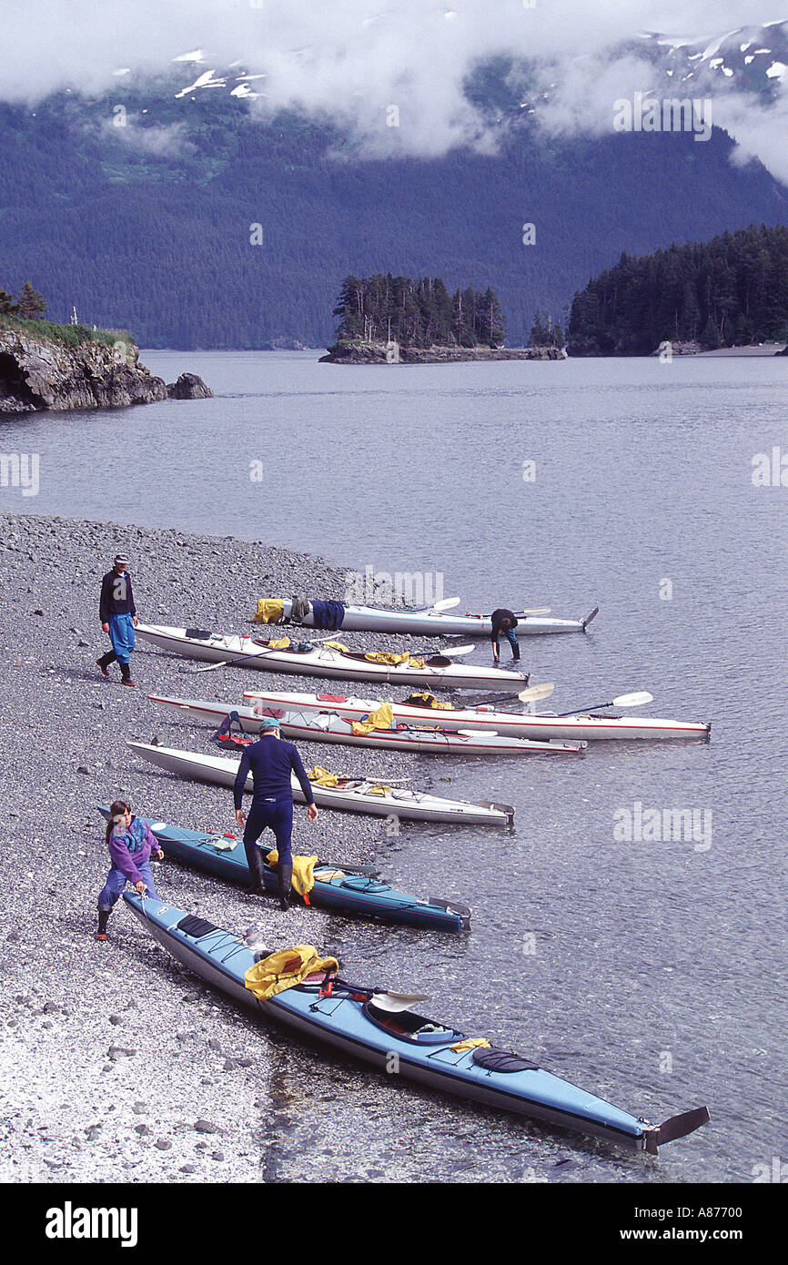 Kayak di riposo Kachemak Bay Alaska Foto Stock