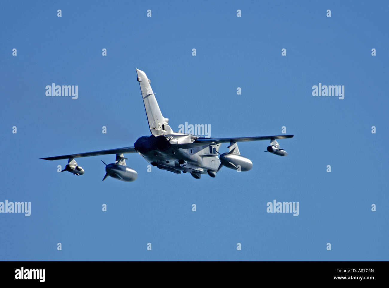 GR4 Panavia Tornado in volo su RAF Lossiemouth Moray Scotland Regno Unito Foto Stock