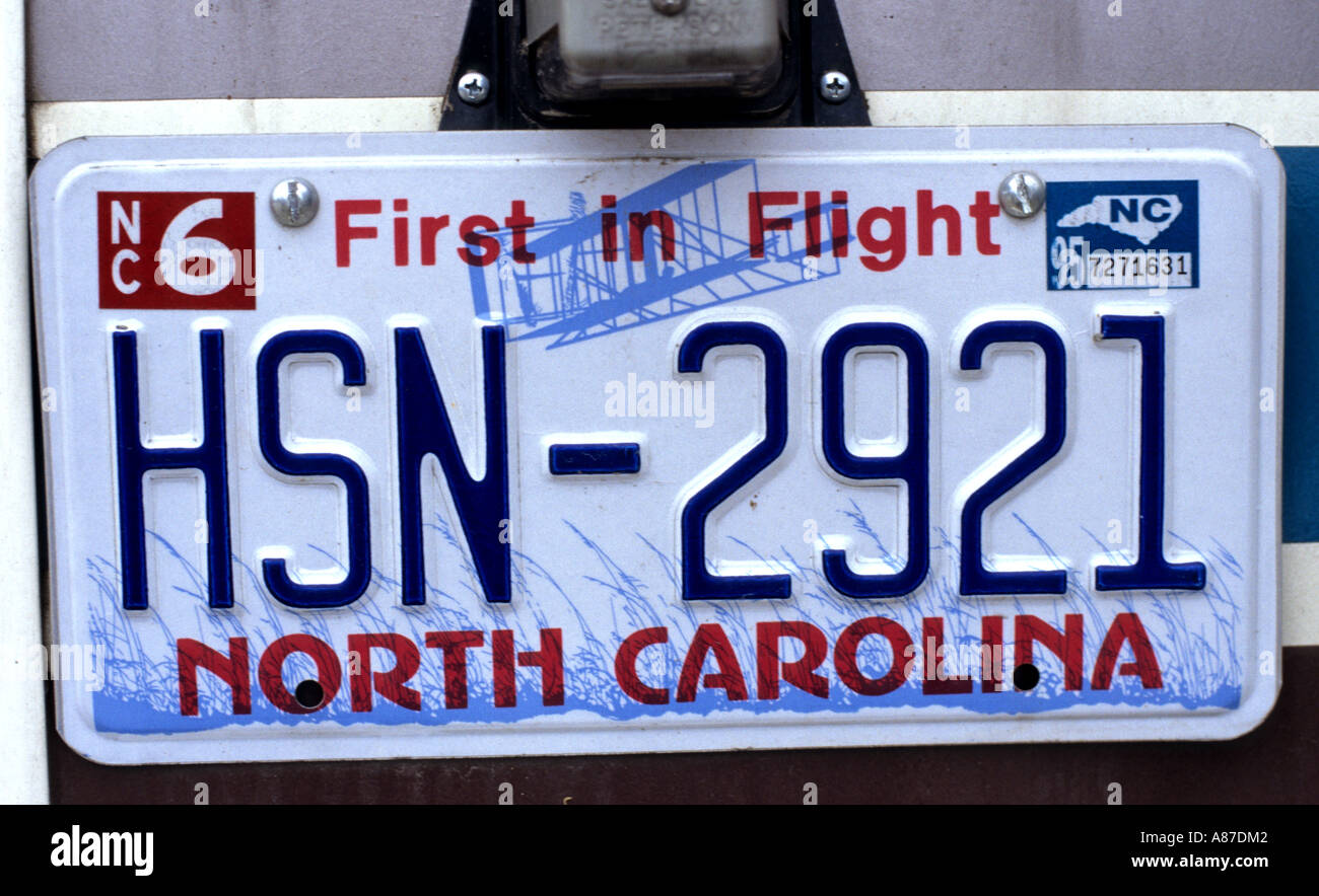 Primo volo in North Carolina targa di immatricolazione Numero di traffico per auto Foto Stock