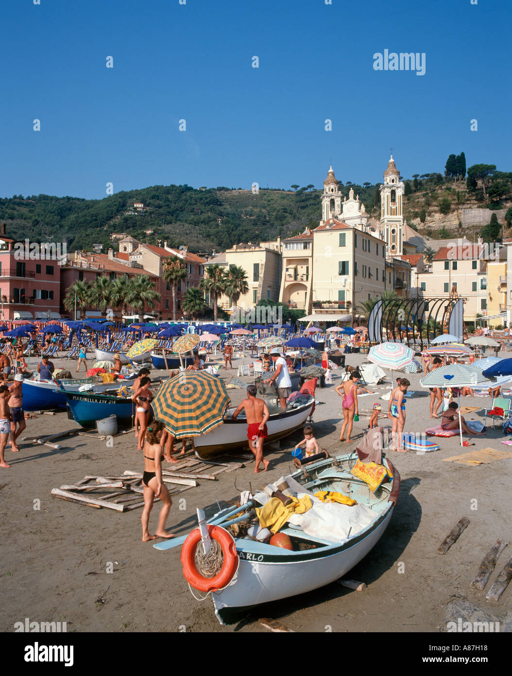 Spiaggia, Laigueglia, Provincia di Savona, Liguria, Riviera Ligure, Italia Foto Stock