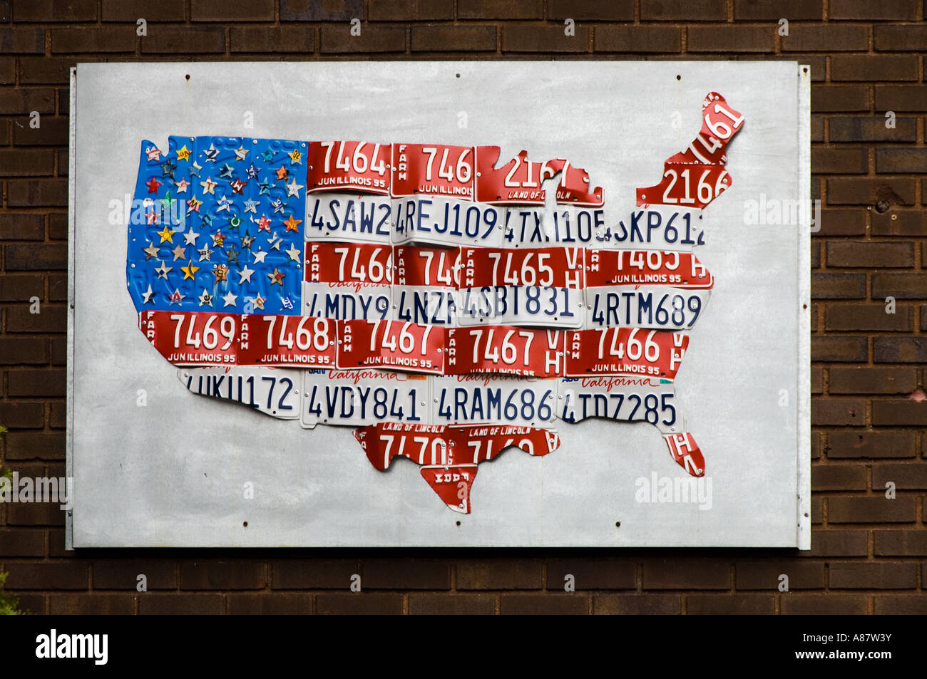 Noi mappa fatta di auto numero di registrazione piastre Foto Stock