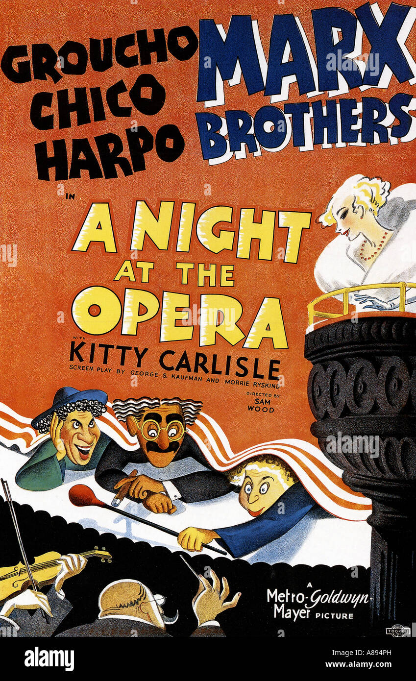 Una notte all'opera poster per 1935 MGM film con i fratelli Marx Foto Stock