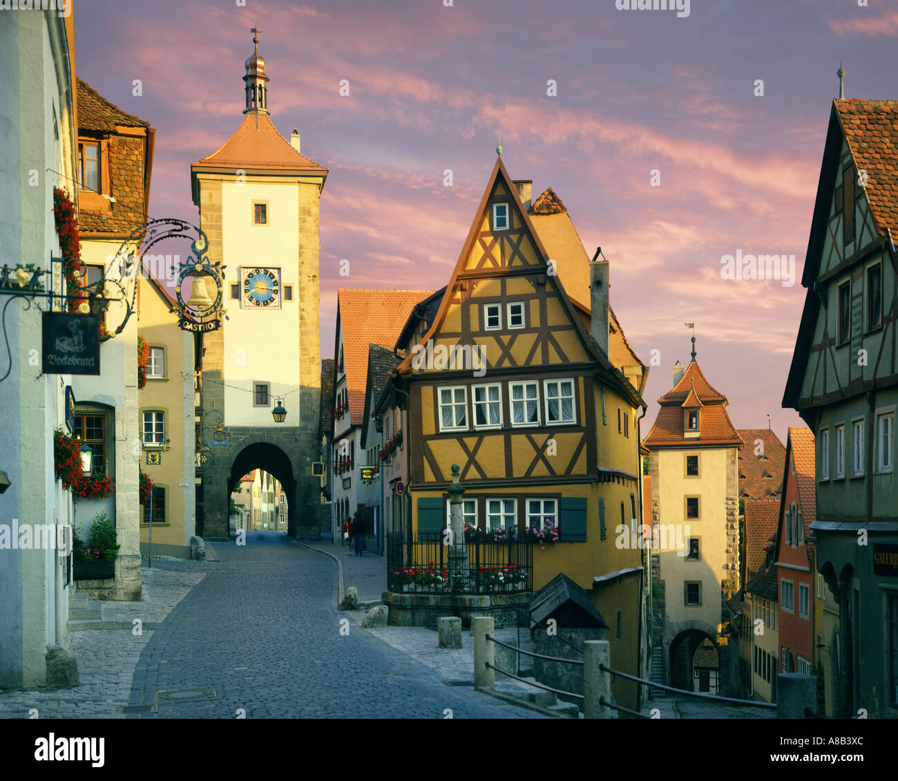 DE - Baviera: Ploenlein a Rothenburg ob der Tauber Foto Stock