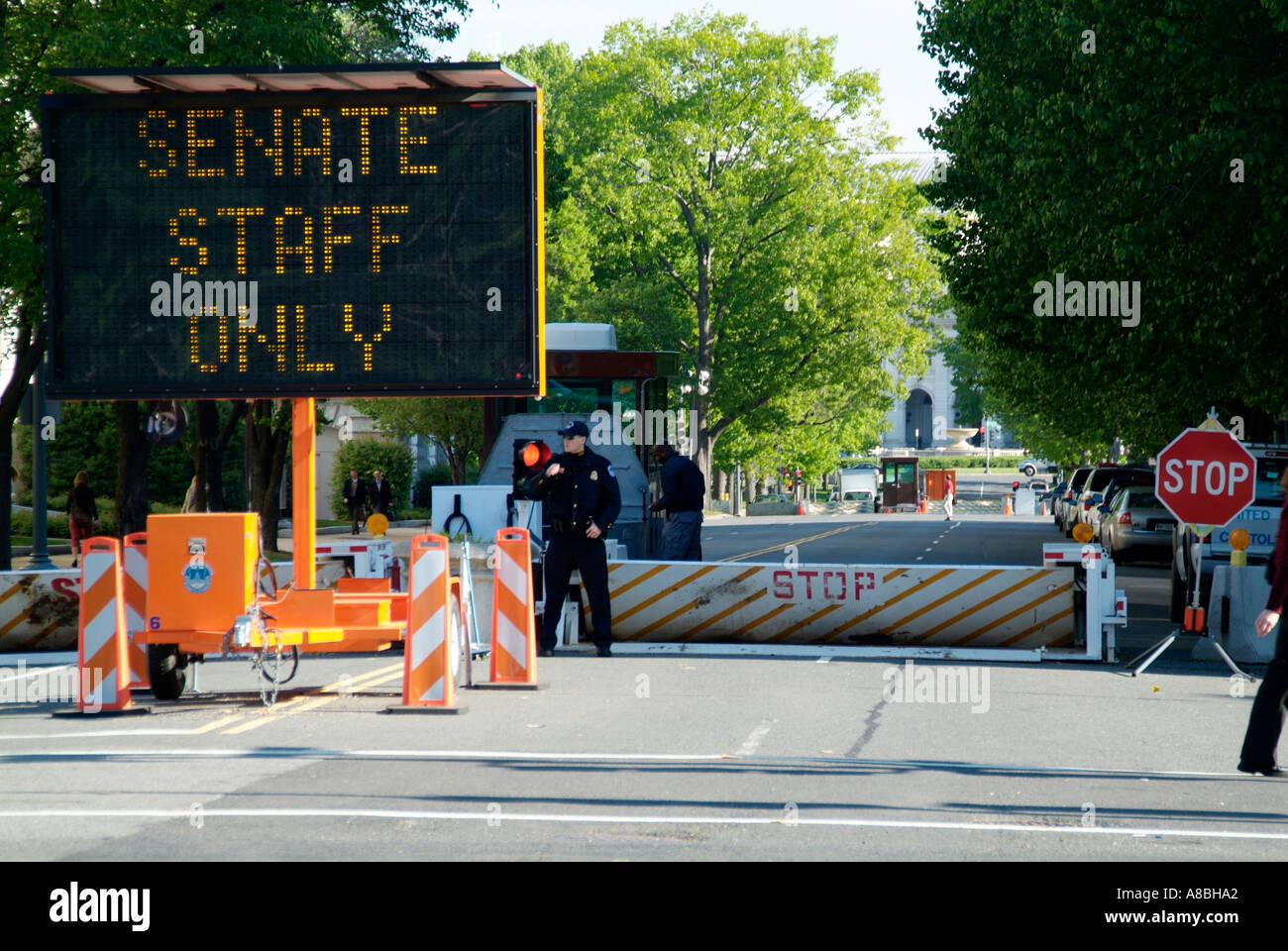 Homeland Security di stanza presso il Capitol Building Foto Stock