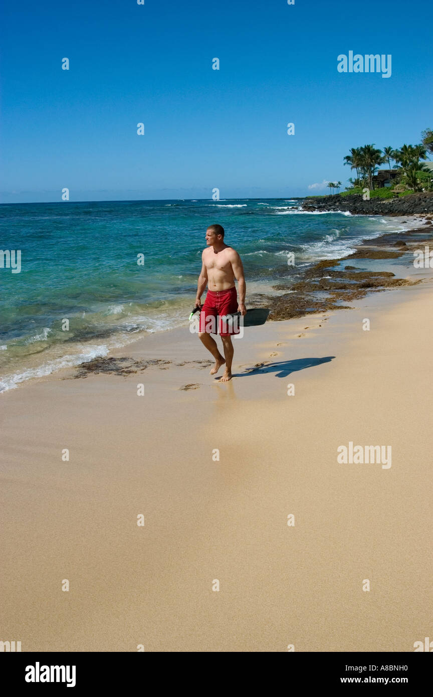 Hawaii Kauai snorkeler a Lawai Beach sul lato sud dell isola Foto Stock