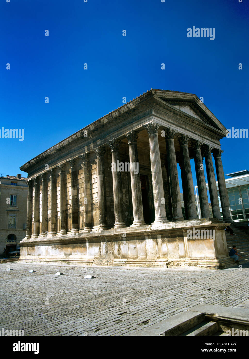 Nimes Provenza Francia Maison Carree Tempio romano fine del I secolo A.C. Foto Stock