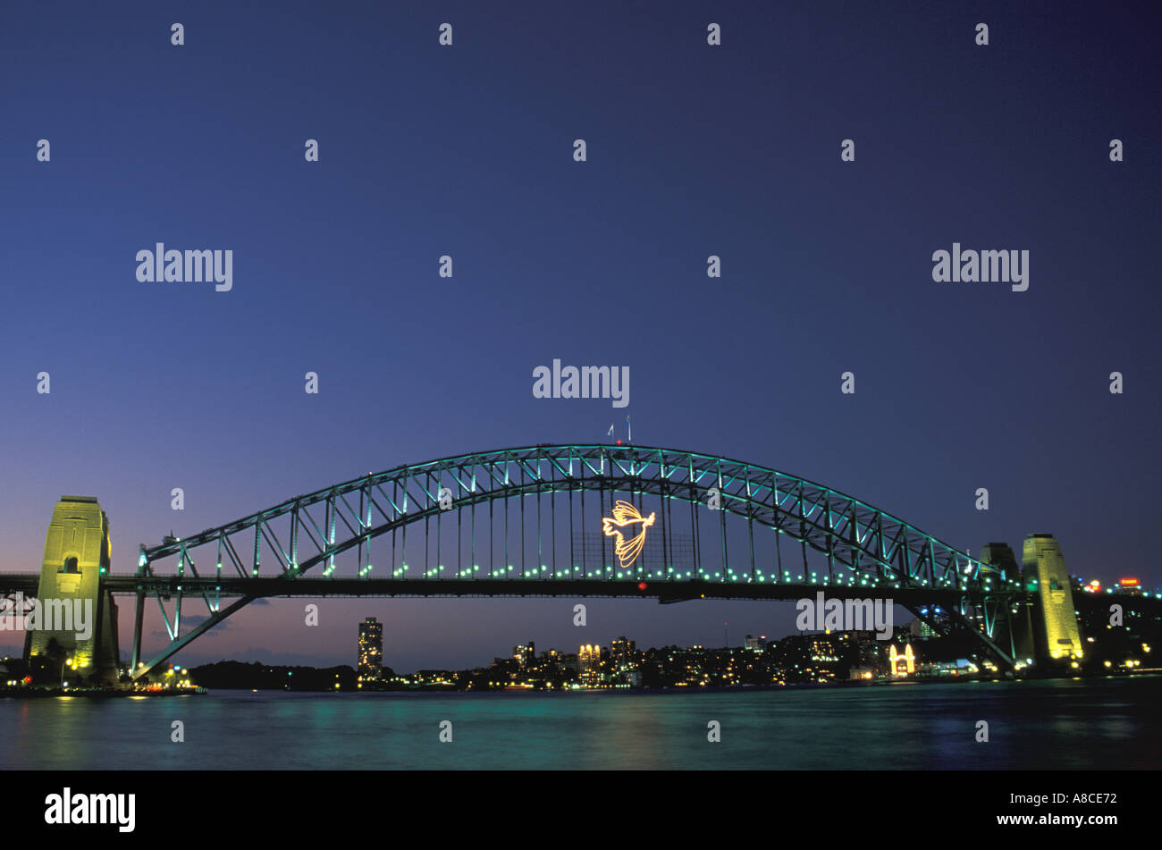 Australia New South Wales Sydney Harbour Bridge Colomba come nuovo anno decorazione Foto Stock