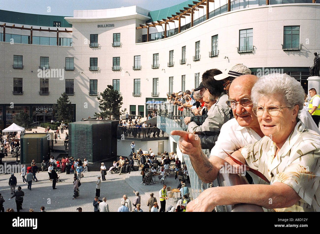 Birmingham Il Bullring Bull Ring shopping mall Birmingham Inghilterra progettato da sistemi futuri Foto Stock Birmingham Il Bullring Bull Ring shopping mall Birmingham Inghilterra progettato da sistemi futuri Foto Stock