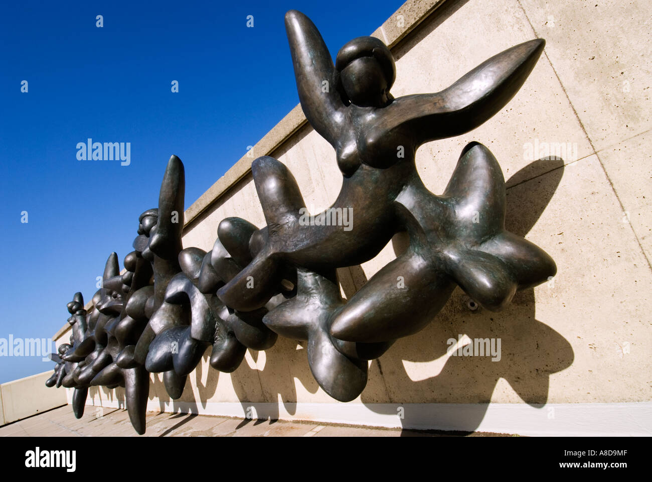 Arte moderna sculture in esposizione al museo-Beelden aan-Zee in Scheveningen fuori Den Hague Paesi Bassi Foto Stock