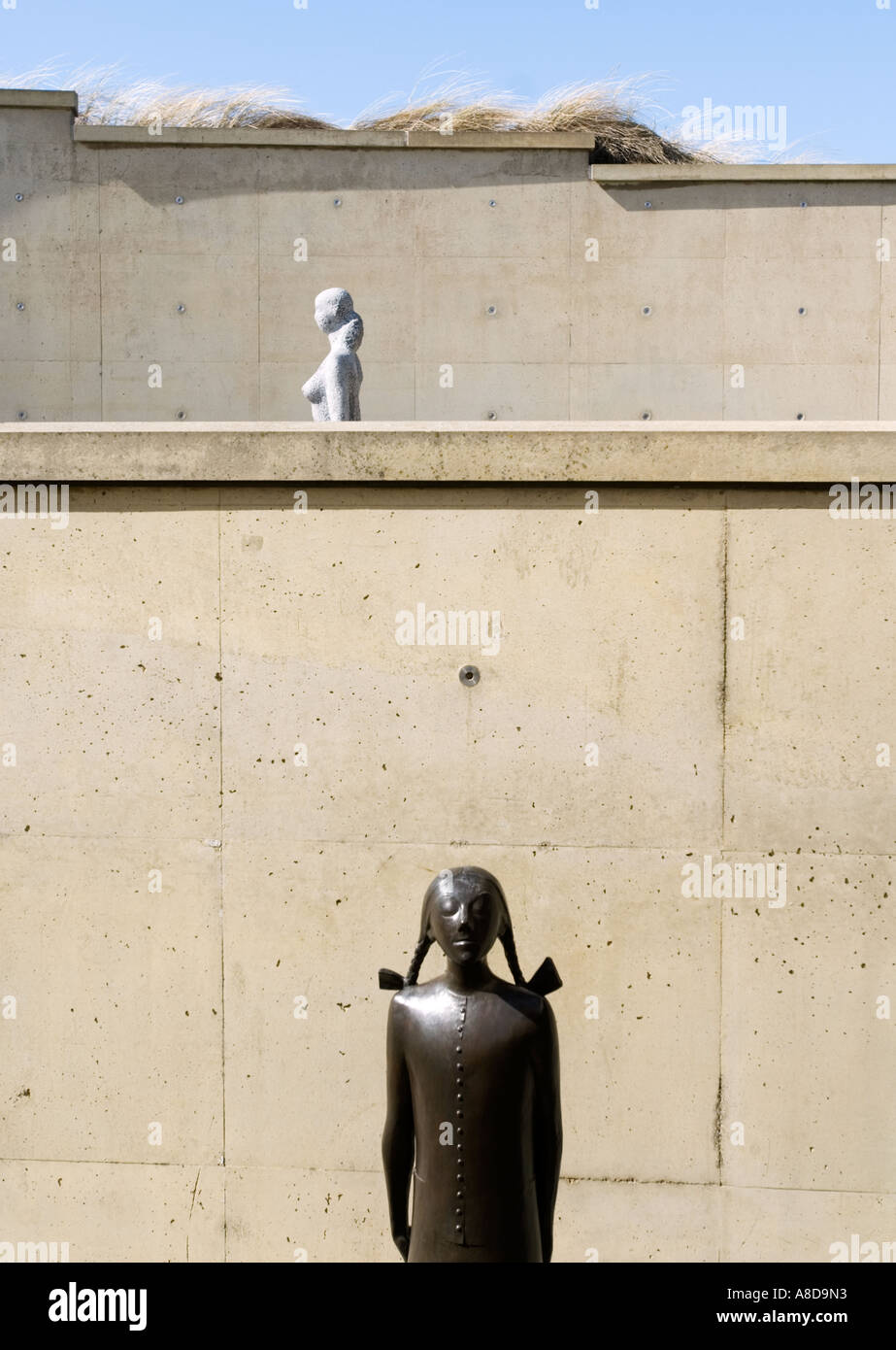 Arte moderna sculture in esposizione al museo-Beelden aan-Zee in Scheveningen fuori Den Hague in Olanda Foto Stock