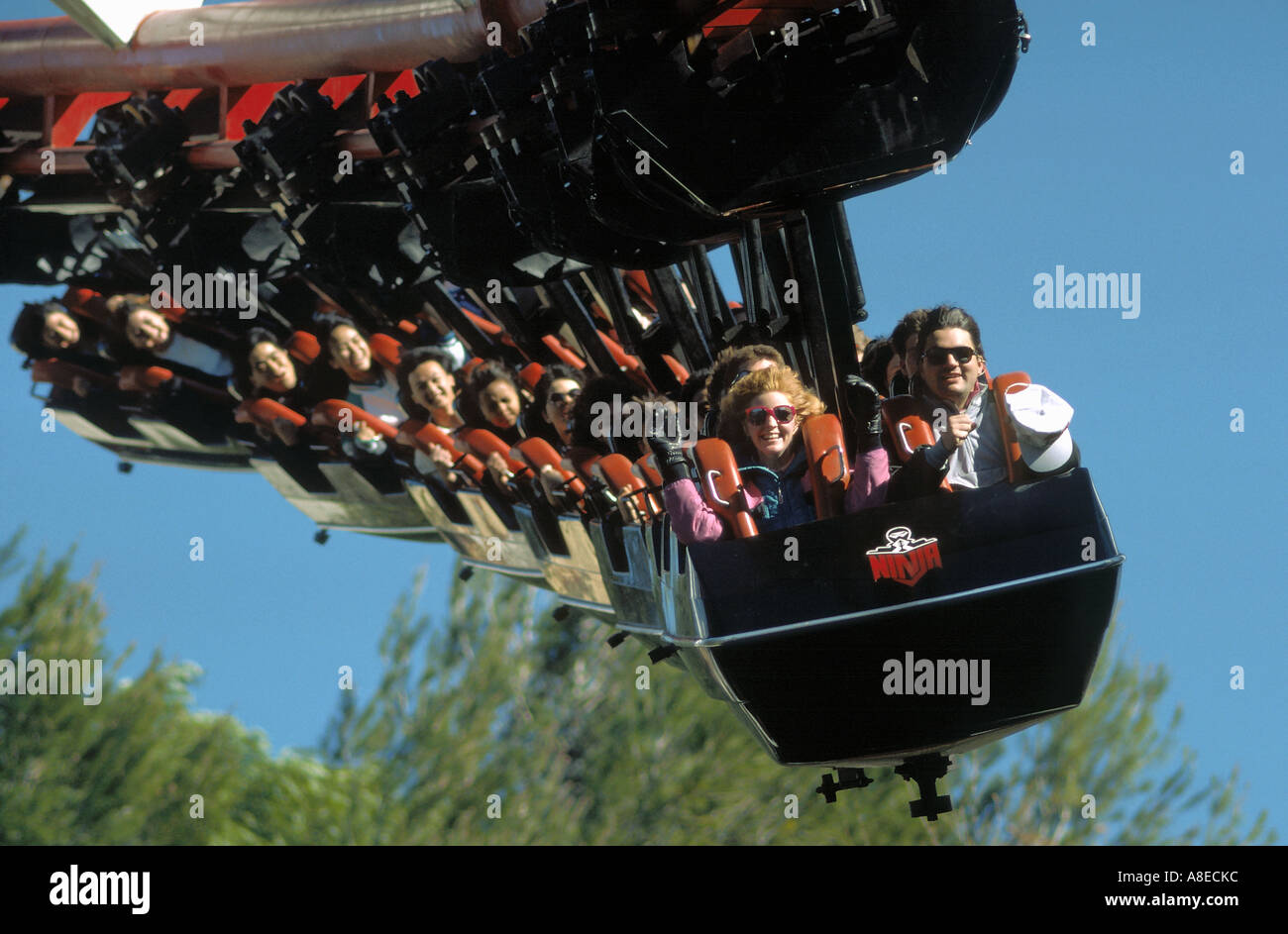 Il ninja al Six Flags Magic Mountain in Valencia, California Foto Stock
