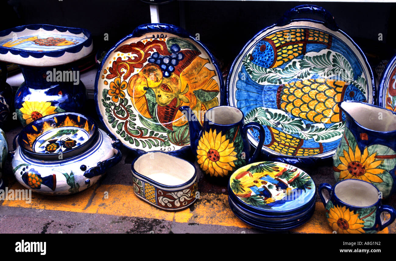 Marcatore di negozio di piastre in ceramica ceramiek messicani in Messico Foto Stock