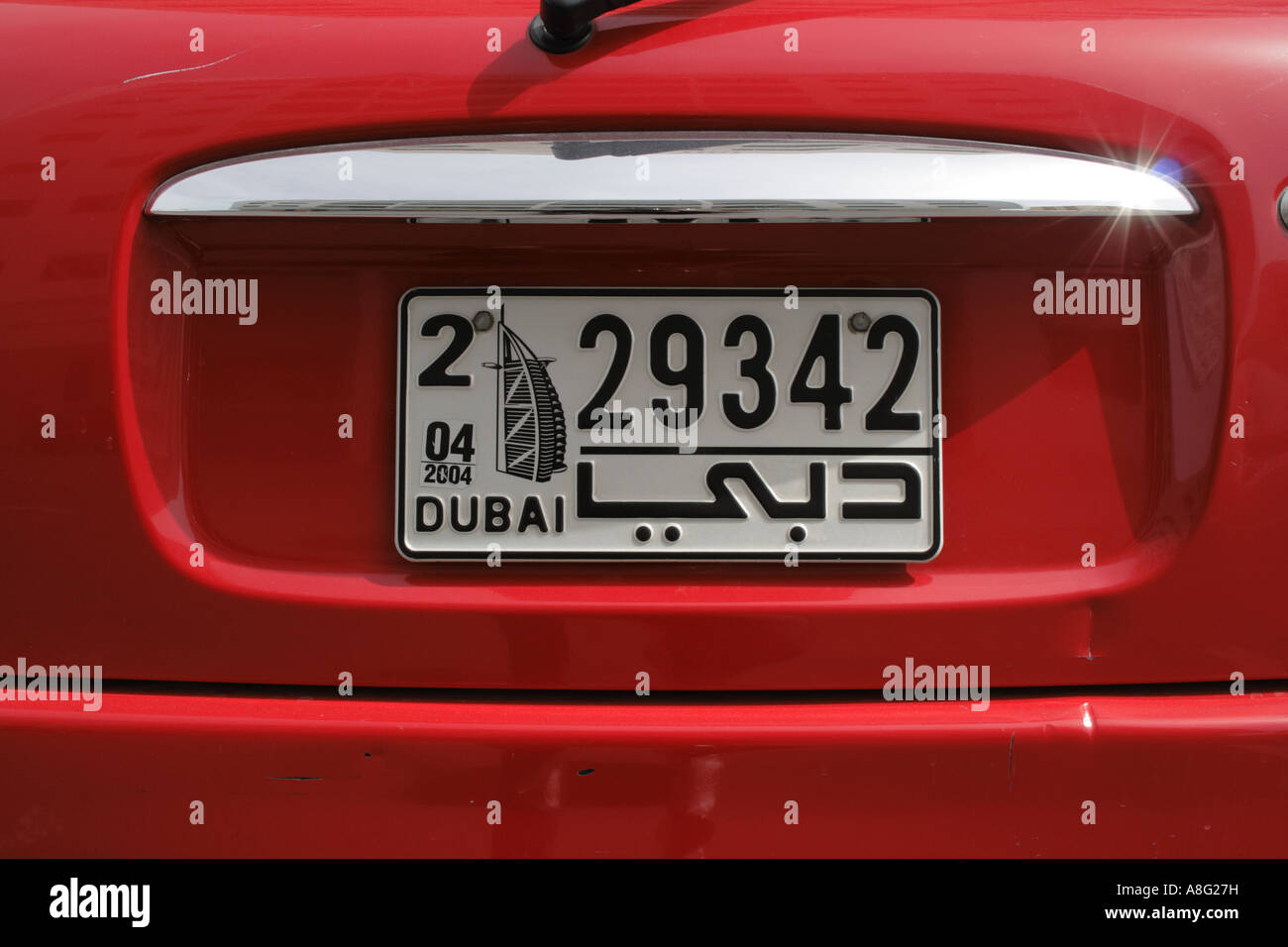 Dubai Burj al Arab simbolo auto targa. Foto di Willy Matheisl Foto Stock