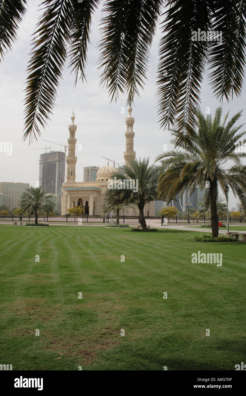 La moschea di l Emirato al Sharjah, perde a Dubai, Emirati Arabi Uniti. Foto di Willy Matheisl Foto Stock