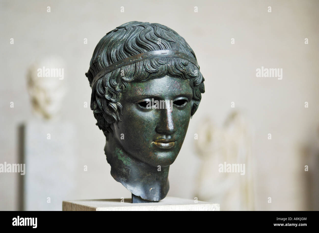 Hall di Diomede, testa in bronzo di un giovane uomo, Glyptothek, Monaco di Baviera, Germania Foto Stock