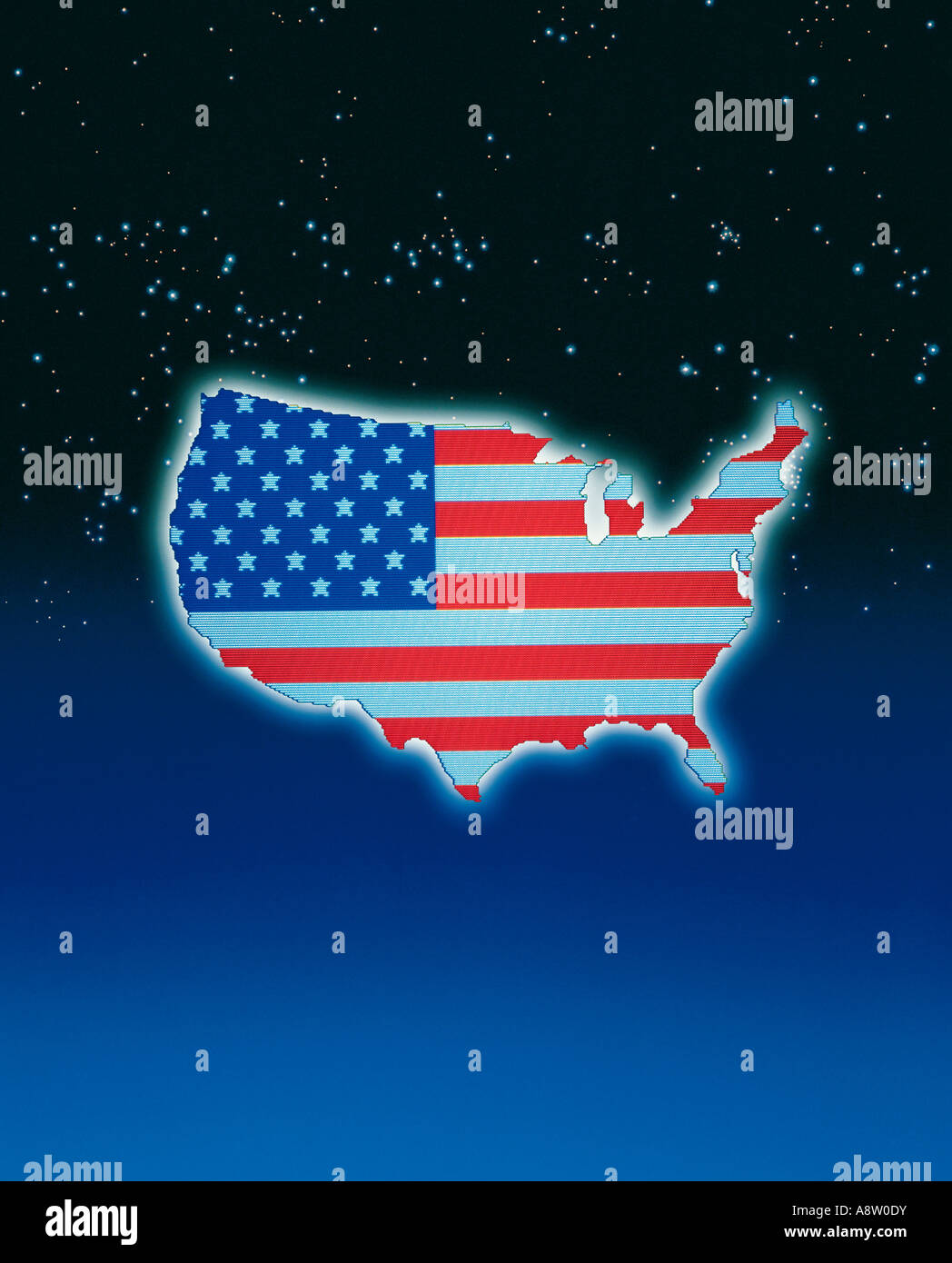Concetto opere d'arte. Mappa contorno di Stati Uniti d'America a stelle e strisce di bandiera contro il cielo stellato sfondo. Foto Stock
