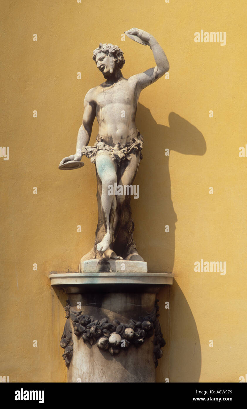 Statua Castello Sansoussi Potsdam in Germania Foto Stock